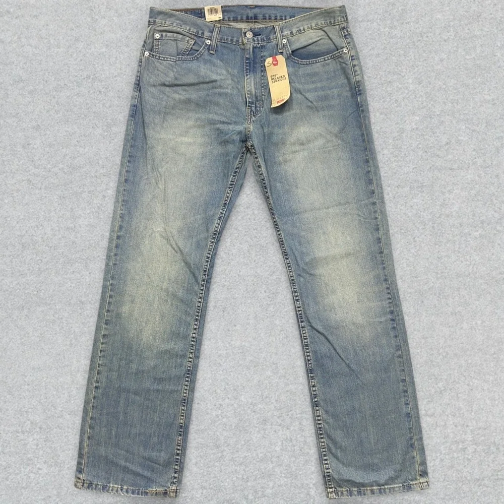 Levi's Jeans Men's 36x34 Blue Denim Distressed Relaxed Fit Straight Leg Modern